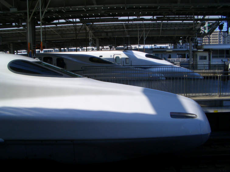 Shinkansen lined up for their trips